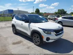KNDEUCAA7M7158884 2021 KIA SELTOS