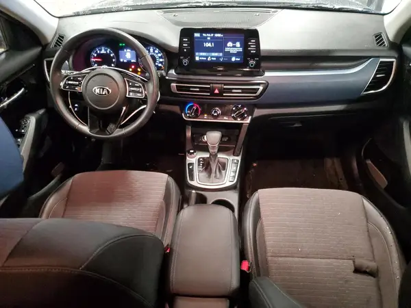 KNDEUCAA7M7200860 2021 KIA SELTOS - Image 8