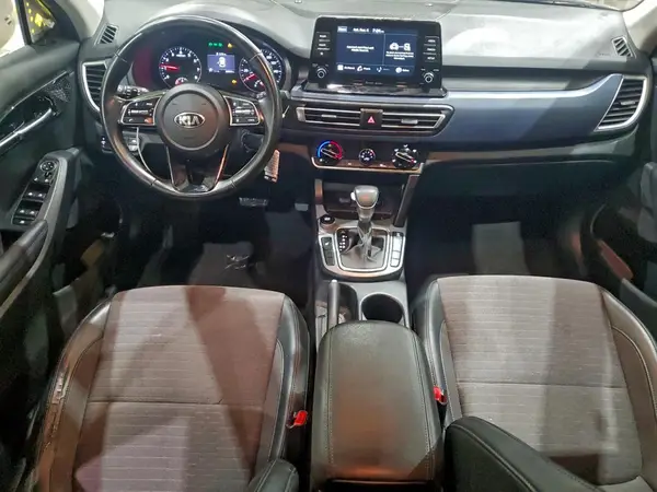 KNDEUCAA7M7223359 2021 KIA SELTOS - Image 8