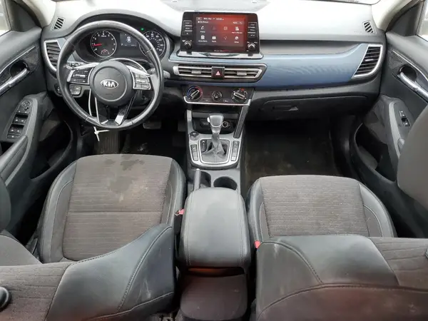 KNDEUCAA7M7223720 2021 KIA SELTOS - Image 8