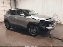 KNDEUCAA7M7230537 2021 KIA SELTOS