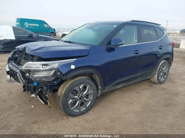 KNDEUCAA7R7517030 2024 KIA SELTOS - Image 2