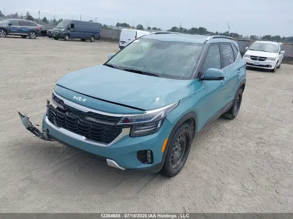 KNDEUCAA7R7617628 2024 KIA SELTOS - Image 2
