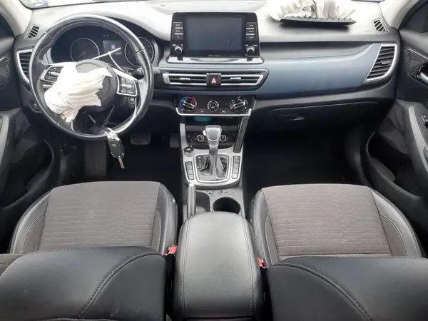 KNDEUCAA8M7095133 2021 KIA SELTOS - Image 8