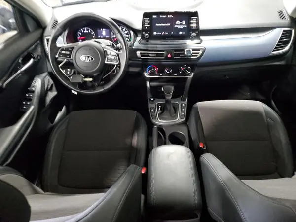 KNDEUCAA8M7116112 2021 KIA SELTOS - Image 8