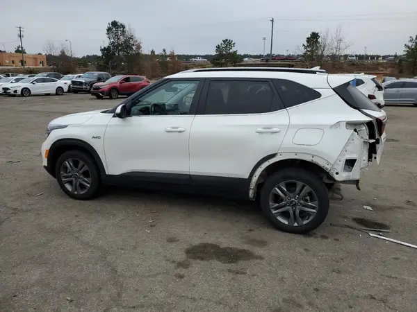 KNDEUCAA8M7165410 2021 KIA SELTOS - Image 2