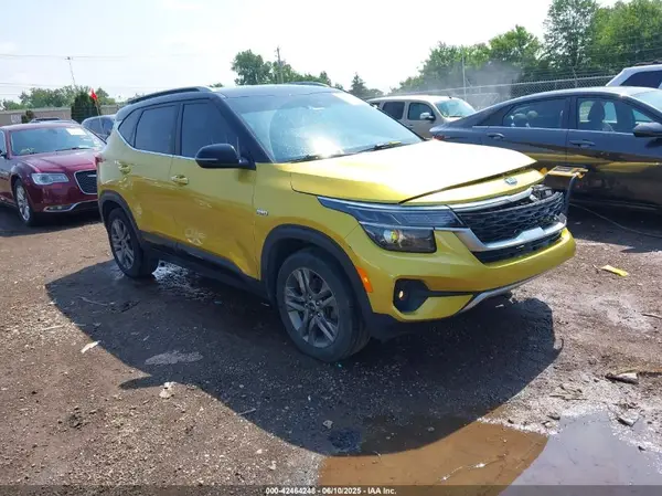 KNDEUCAA8M7194177 2021 KIA SELTOS - Image 1