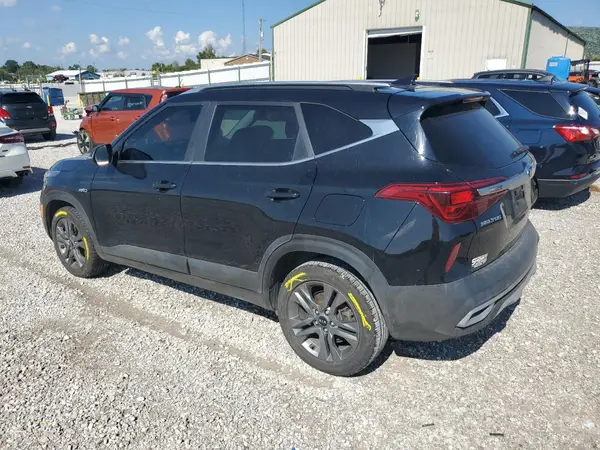 KNDEUCAA8M7196740 2021 KIA SELTOS - Image 2