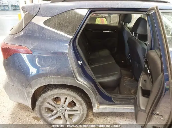 KNDEUCAA8M7200107 2021 KIA SELTOS - Image 8