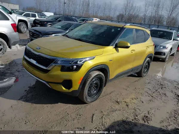 KNDEUCAA8M7215447 2021 KIA SELTOS - Image 2