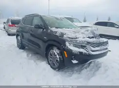 KNDEUCAA8M7224570 2021 KIA SELTOS