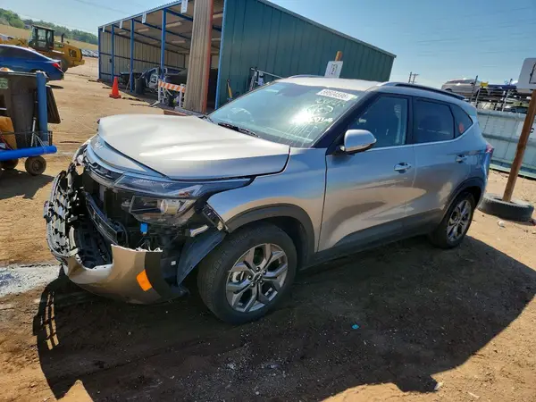 KNDEUCAA8R7659743 2024 KIA SELTOS - Image 1