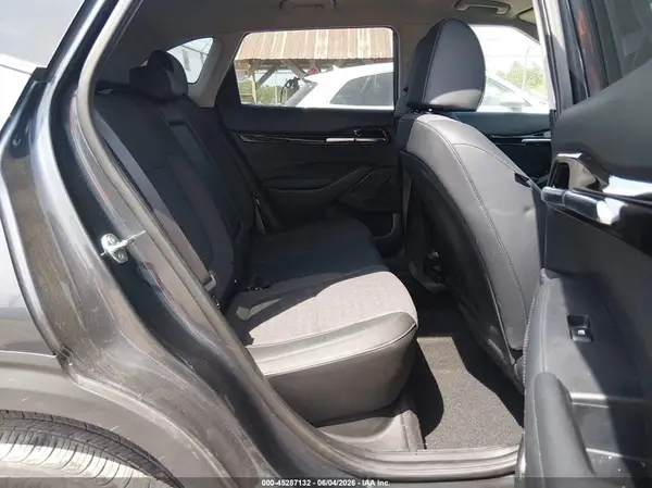 KNDEUCAA8S7817567 2025 KIA SELTOS - Image 8