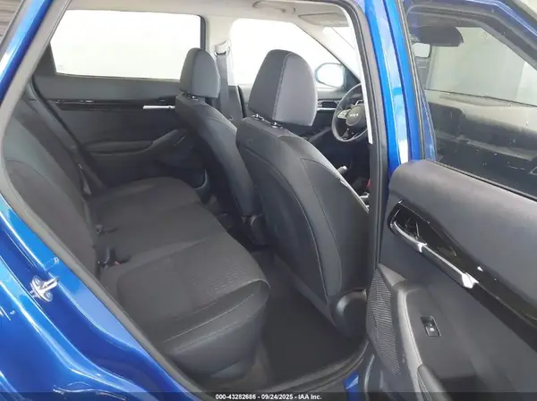 KNDEUCAA8S7818895 2025 KIA SELTOS - Image 8