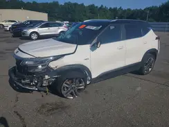 KNDEUCAA9M7054560 2021 KIA SELTOS