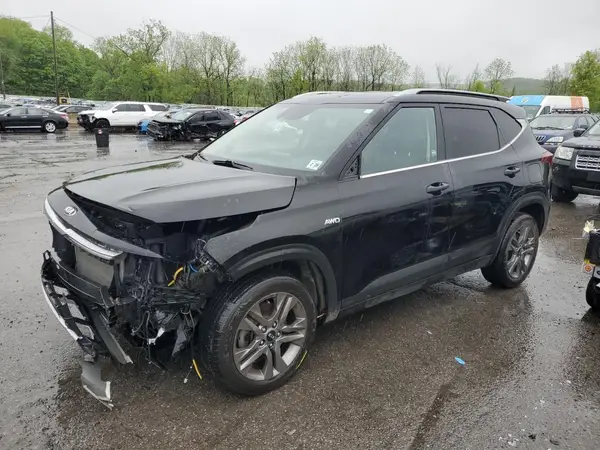 KNDEUCAA9M7098025 2021 KIA SELTOS - Image 1