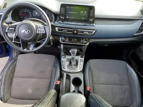 KNDEUCAA9M7098297 2021 KIA SELTOS - Image 8