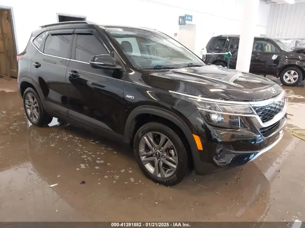 KNDEUCAA9M7124395 2021 KIA SELTOS - Image 1