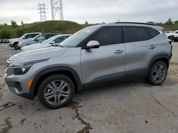 KNDEUCAA9M7148096 2021 KIA SELTOS - Image 1