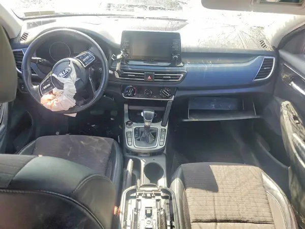 KNDEUCAA9M7158336 2021 KIA SELTOS - Image 8