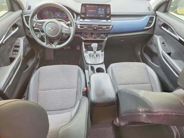 KNDEUCAA9M7183169 2021 KIA SELTOS - Image 8