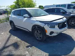 KNDEUCAA9M7192017 2021 KIA SELTOS