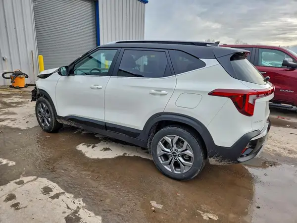 KNDEUCAA9R7529535 2024 KIA SELTOS - Image 2