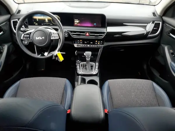KNDEUCAA9R7554127 2024 KIA SELTOS - Image 8