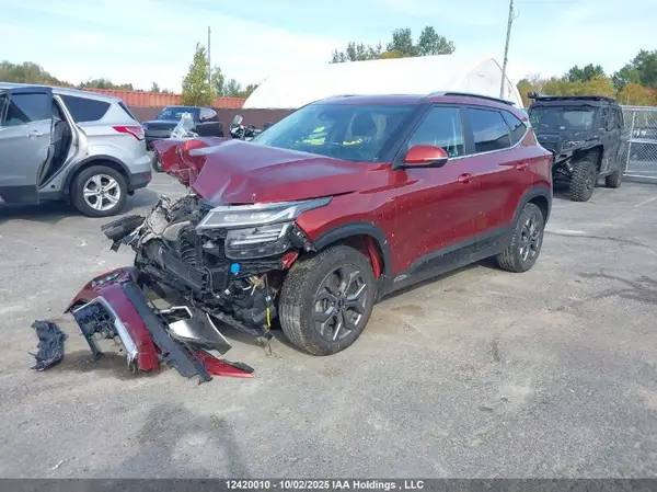 KNDEUCAA9R7587807 2024 KIA SELTOS - Image 2