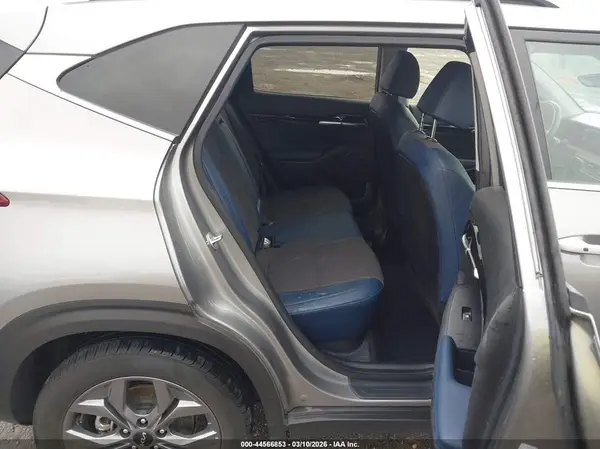 KNDEUCAA9R7606825 2024 KIA SELTOS - Image 8