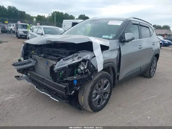 KNDEUCAA9R7652820 2024 KIA SELTOS - Image 2
