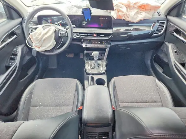 KNDEUCAA9S7687198 2025 KIA SELTOS - Image 8