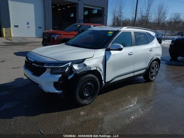 KNDEUCAA9S7698315 2025 KIA SELTOS - Image 2
