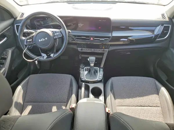 KNDEUCAA9S7710821 2025 KIA SELTOS - Image 8