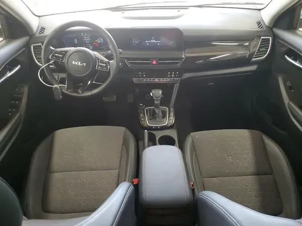 KNDEUCAA9S7738246 2025 KIA SELTOS - Image 8