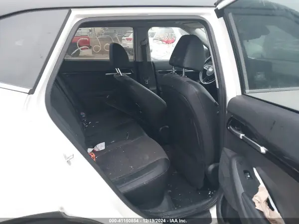 KNDEUCAAXM7057662 2021 KIA SELTOS - Image 8