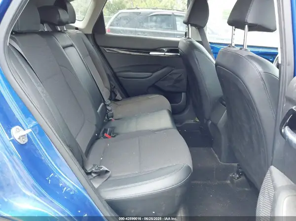 KNDEUCAAXM7092301 2021 KIA SELTOS - Image 8