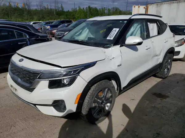 KNDEUCAAXM7168129 2021 KIA SELTOS - Image 1