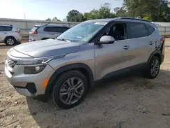 KNDEUCAAXM7174268 2021 KIA SELTOS