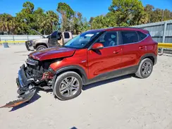 KNDEUCAAXM7175310 2021 KIA SELTOS