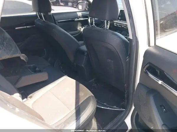 KNDEUCAAXM7186453 2021 KIA SELTOS - Image 8