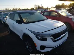 KNDEUCAAXN7261640 2022 KIA SELTOS