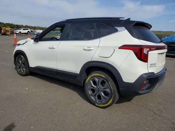 KNDEUCAAXR7536879 2024 KIA SELTOS - Image 2