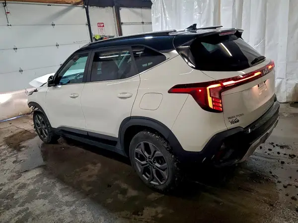 KNDEUCAAXR7545484 2024 KIA SELTOS - Image 2