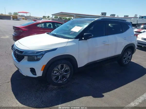 KNDEUCAAXR7546604 2024 KIA SELTOS - Image 2