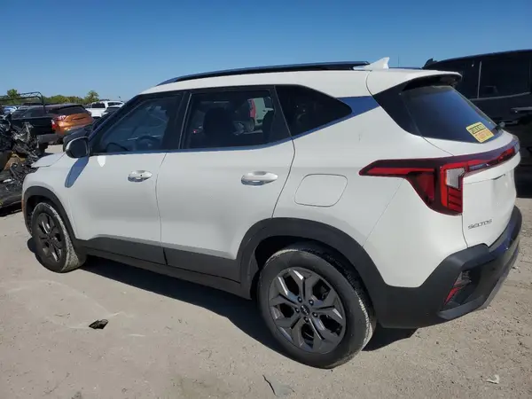 KNDEUCAAXR7653720 2024 KIA SELTOS - Image 2