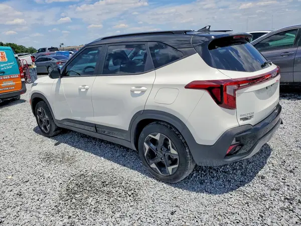 KNDEUCAAXT7853018 2026 KIA SELTOS - Image 2