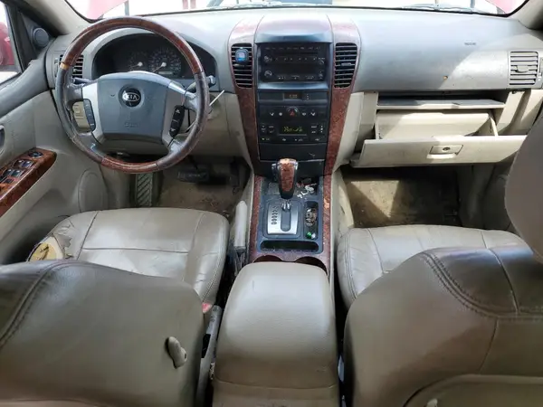 KNDJD733735114785 2017 KIA SORENTO - Image 8