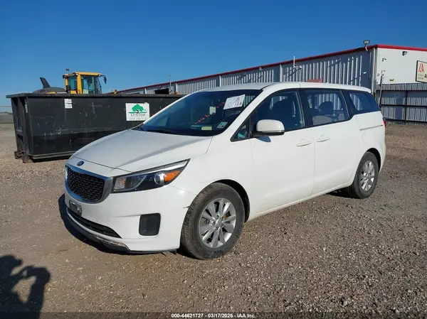 KNDMA5C10G6152464 2016 KIA SEDONA - Image 2