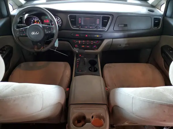KNDMA5C10H6264778 2017 KIA SEDONA - Image 8